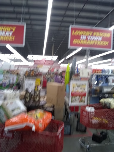 Home Improvement Store «Tractor Supply Co.», reviews and photos, 6285 Gull Rd, Kalamazoo, MI 49048, USA