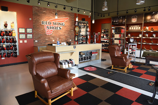 Shoe Store «Red Wing», reviews and photos, 1275 Randall Rd #101, Crystal Lake, IL 60014, USA