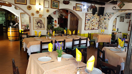 Restaurante Acaymo - Los Pasitos, 23, 35140 Los Pasitos, Las Palmas, Spain