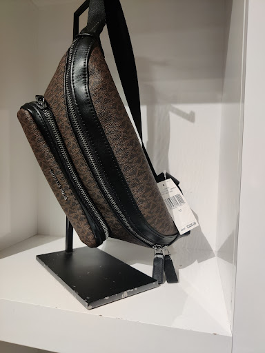 Fashion Accessories Store «Michael Kors», reviews and photos, 11401 NW 12th St #360, Miami, FL 33172, USA