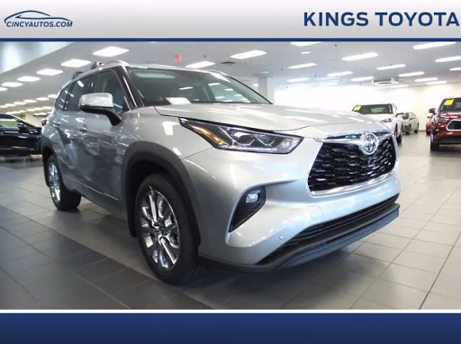 Toyota Dealer «Kings Toyota - New Cars, Indoor Showroom», reviews and photos, 4700 Fields Ertel Rd, Cincinnati, OH 45249, USA