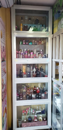 Opiniones de Productos Químicos al Costo, Elaboración y Distribución de Químicos,Contratipos para Perfumería en Guayaquil - Perfumería