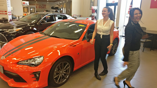 Toyota Dealer «Lynch Toyota of Manchester», reviews and photos, 179 Tolland Turnpike, Manchester, CT 06042, USA