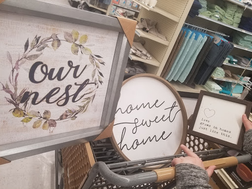 Discount Store «Big Lots», reviews and photos, 1321 W Yosemite Ave, Manteca, CA 95337, USA