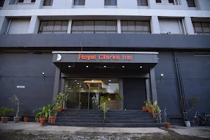 Royal Clarks Inn, Pandharpur image