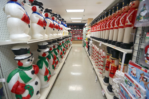 Outdoor Furniture Store «American Sale - Orland Park», reviews and photos, 16660 South La Grange Road, Orland Park, IL 60467, USA