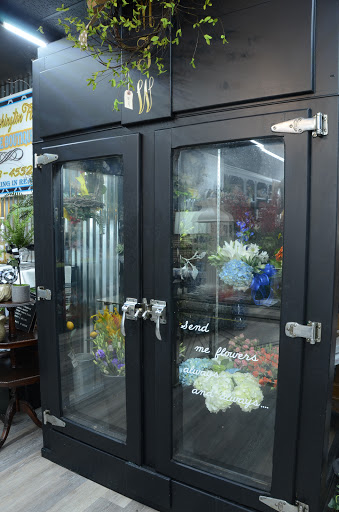 Florist «Mt Washington Florist», reviews and photos, 145 N Bardstown Rd, Mt Washington, KY 40047, USA