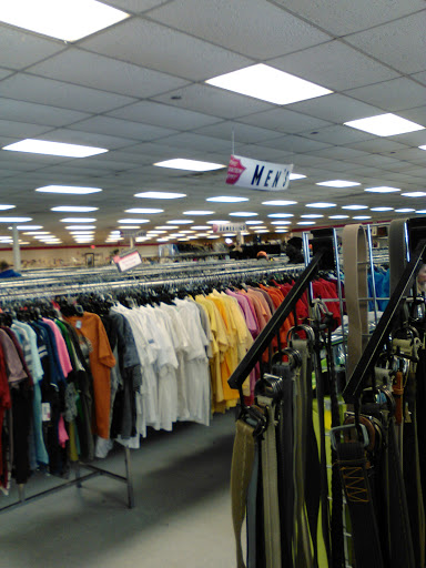 Thrift Store «The Salvation Army Family Store & Donation Center», reviews and photos, 5875 Middlebelt Rd, Romulus, MI 48174, USA