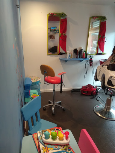 Unica-s Peluquería y Estética en Narón, A Coruña