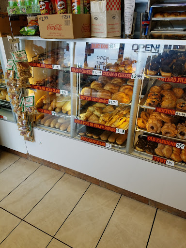 Restaurant «Daily Donuts & Sandwiches», reviews and photos, 708 Fair Oaks Avenue, Sunnyvale, CA 94085, USA