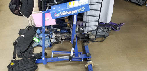 Sporting Goods Store «Play It Again Sports Winston Salem», reviews and photos, 5005 Country Club Rd, Winston-Salem, NC 27104, USA