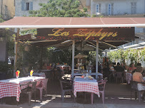 Atmosphère du Restaurant Les Zephyrs à Bastia - n°10