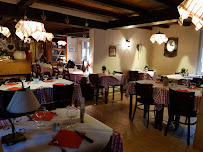 Atmosphère du Restaurant de spécialités alsaciennes La P'tite Cocotte à Eckbolsheim - n°11