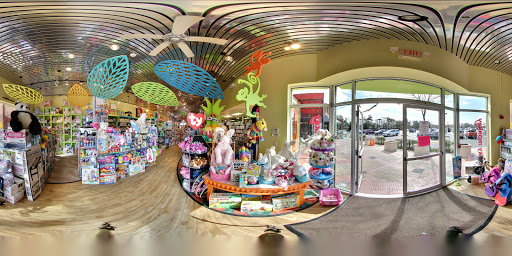 Toy Store «Funky Monkey Toys & Books», reviews and photos, 360 Wheatley Plaza, Greenvale, NY 11548, USA