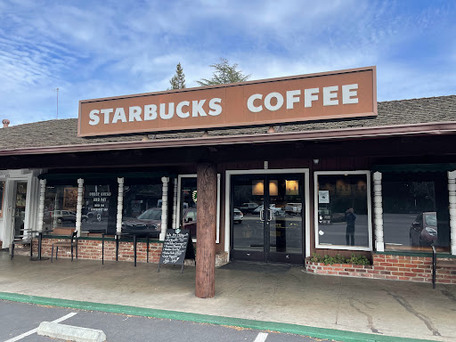 Starbucks, 654 Fremont Ave, Los Altos, CA 94022, USA, 