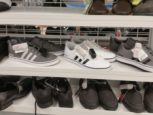 Clothing Store «Ross Dress for Less», reviews and photos, 2325 Lancaster Dr NE, Salem, OR 97305, USA