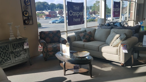 Furniture Store «Raymour & Flanigan Furniture and Mattress Store», reviews and photos, 538 Boston Post Rd, Orange, CT 06477, USA