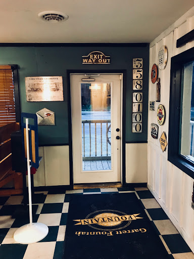 Garrett Fountain (Garrett)