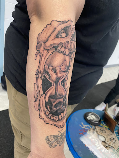 Explore wedding band tattoo ideas for him, creative tattoo ideas in Orland, available at K1LL3R ARTW0RK