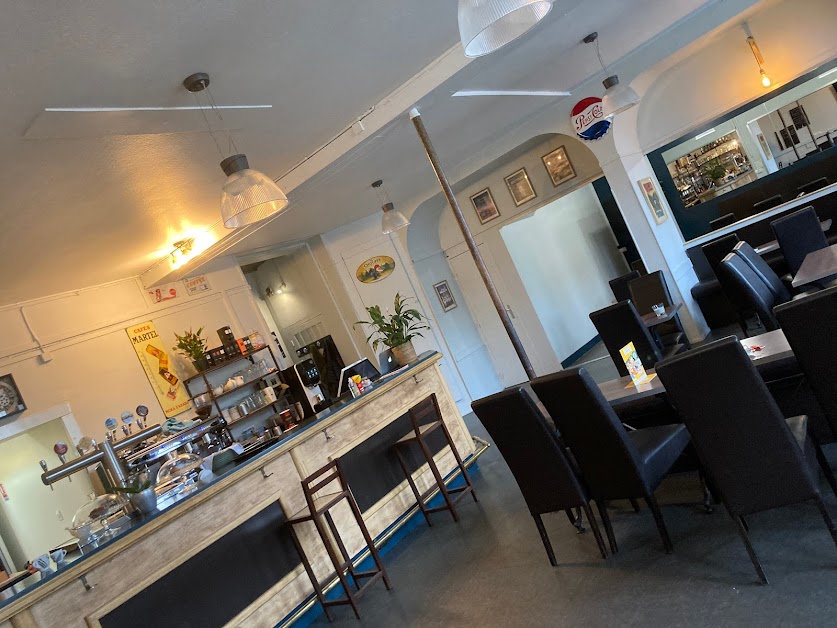 Café Le Commerce « Chez les filles » à Marmande