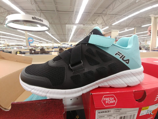 Grocery Store «Meijer», reviews and photos, 930 Colemans Crossing Blvd, Marysville, OH 43040, USA