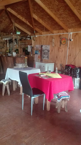 Restaurant y Hospedaje Rural El Chumaihuén - Restaurante