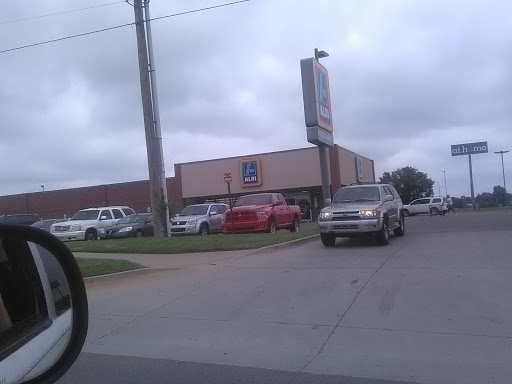Supermarket «ALDI», reviews and photos, 601 SW 19th St, Oklahoma City, OK 73160, USA
