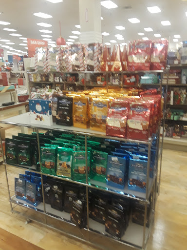 Department Store «Marshalls & HomeGoods», reviews and photos, 801 S University Dr #200, Plantation, FL 33324, USA