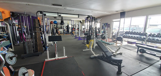 Gym «High Road Gym», reviews and photos, 835 Wadsworth Blvd, Lakewood, CO 80214, USA