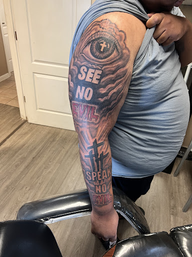 Explore dainty hand tattoo ideas, creative tattoo ideas in Gretna, available at Crest coast tattoo & Art gallery