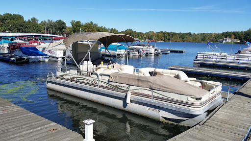 Sandy Beach Marina image 7