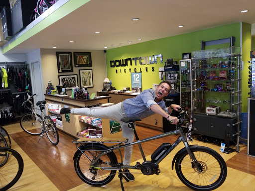 Bicycle Store «Downtown Bicycles», reviews and photos, 2571 E Sunrise Blvd, Fort Lauderdale, FL 33304, USA