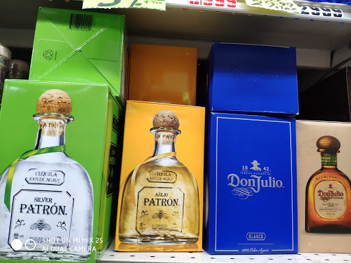 Liquor Store «5203 Ca Liquors Inc», reviews and photos, 5203 Broadway, Bronx, NY 10463, USA
