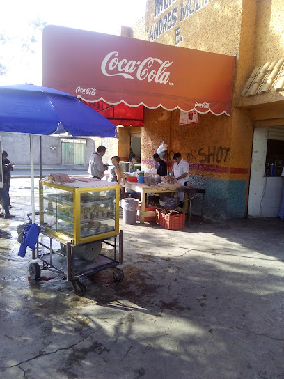 Tacos de Cabeza Arturo - Andrés Molina Enríquez 10, Valle de los Reyes, 56430 Los Reyes Acaquilpan, Méx., Mexico