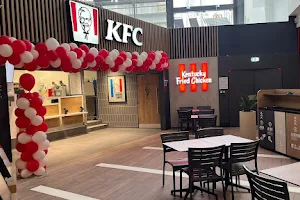 KFC Paris CNIT - LA DEFENSE image