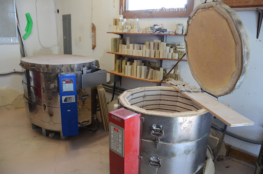 Pottery Store «Mississippi Mud Pottery», reviews and photos, 310 E Broadway, Alton, IL 62002, USA