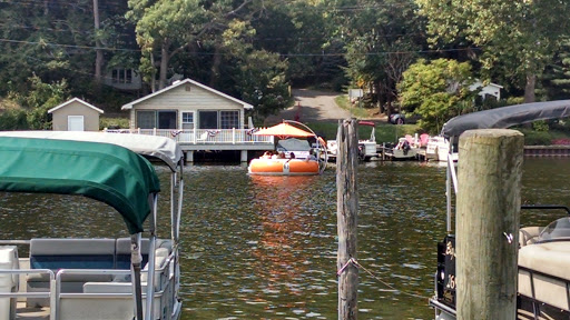 Bicycle Rental Service «Big Lake Outfitters of Saugatuck», reviews and photos, 640 Water St, Saugatuck, MI 49453, USA