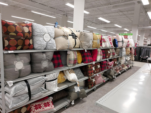 Clothing Store «Burlington Coat Factory», reviews and photos, 989 US-1, North Brunswick Township, NJ 08902, USA