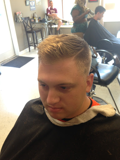 Barber Shop «Top Shelf Barbershop», reviews and photos, 317 Central Ave, Holland, MI 49423, USA