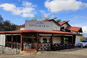 Lomas Blancas Restaurant Bar & Grill image