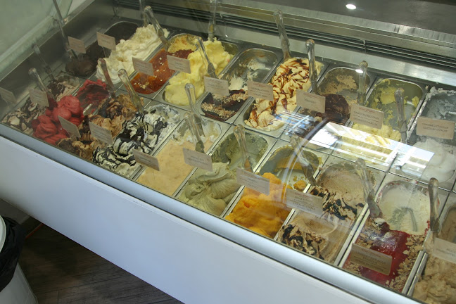 Dolce Fantasia Gelateria Italiana - Olasz fagylaltozó, kávézó, süteményező - Budapest