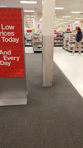 Department Store «Target», reviews and photos, 4777 S 27th St, Greenfield, WI 53221, USA