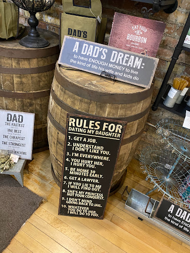 Espresso Bar «Friends on the Square», reviews and photos, 41 N Wisconsin St, Elkhorn, WI 53121, USA