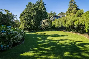 Parsons Gardens image