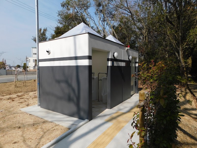 小林八幡神社付城跡 公衆トイレ