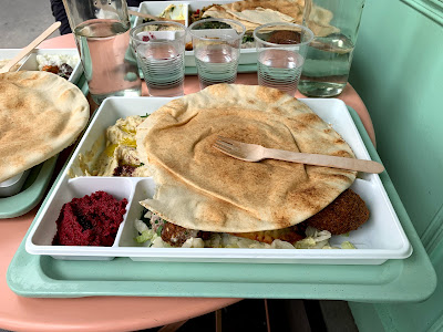 At Homs' à Paris