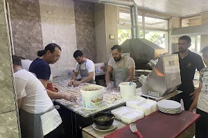 Ziyafet Pide & Döner Muzafferin Yer image