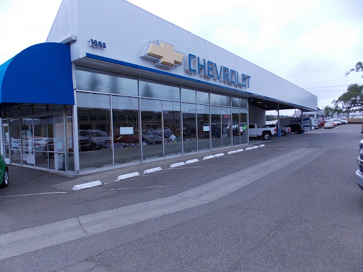 McConnell Chevrolet, 1395 Healdsburg Ave, Healdsburg, CA 95448, USA, 