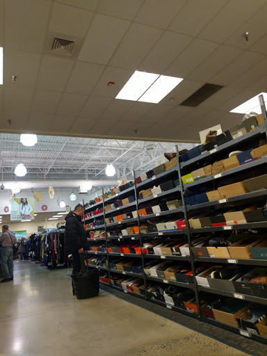 Department Store «Nordstrom Rack Gaithersburg», reviews and photos, 15760 Shady Grove Rd, Gaithersburg, MD 20877, USA