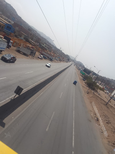 Puente Peatonal Fundición - Puente Piedra